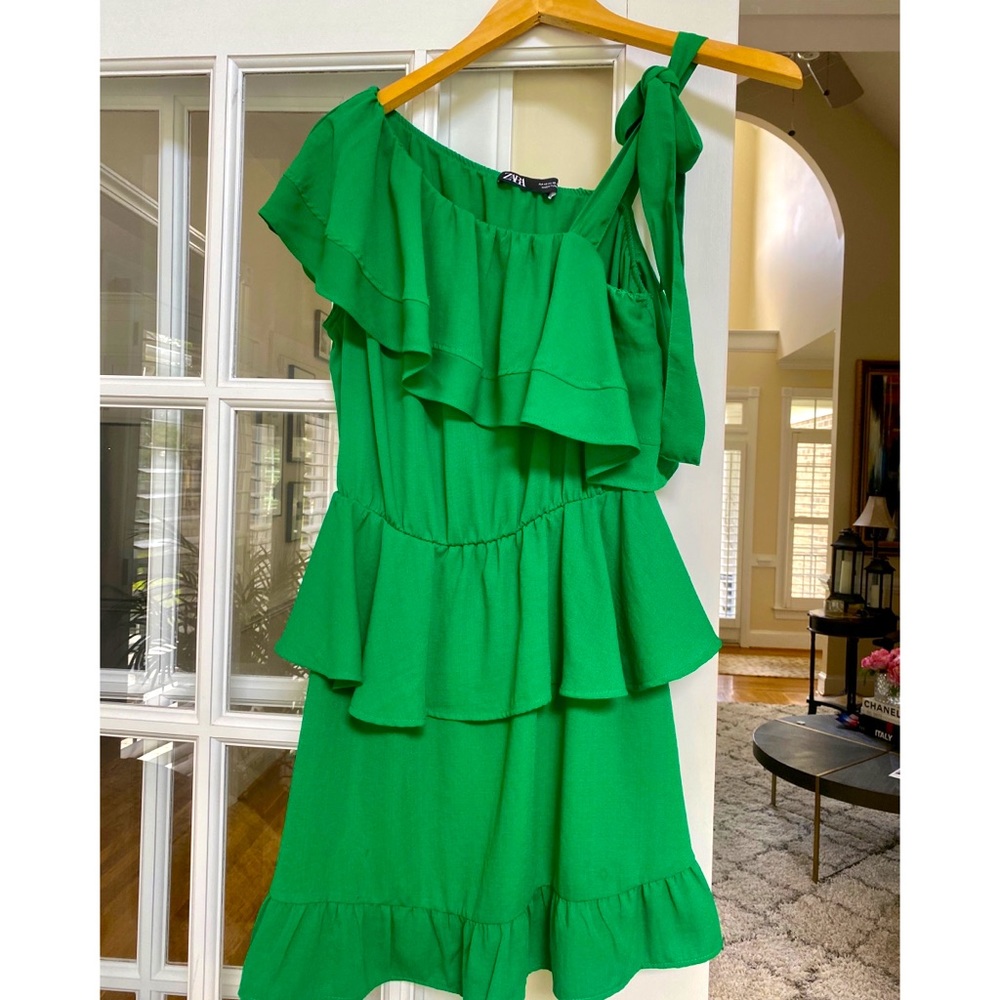 Zara green asymmetrical dress XS